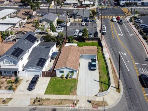 2252  Federal  , Costa Mesa, CA