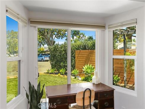 2110  President  , Costa Mesa, CA