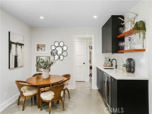 2110  President  , Costa Mesa, CA