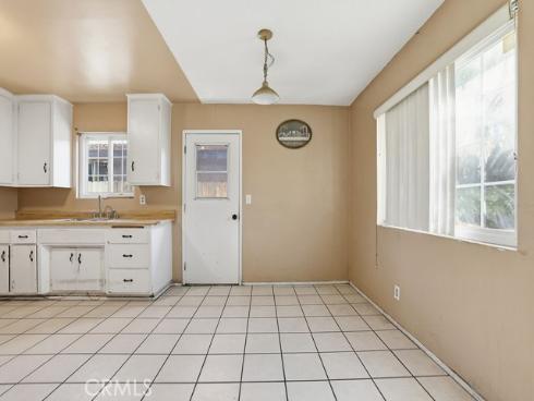 726  Weelo   Drive, Costa Mesa, CA