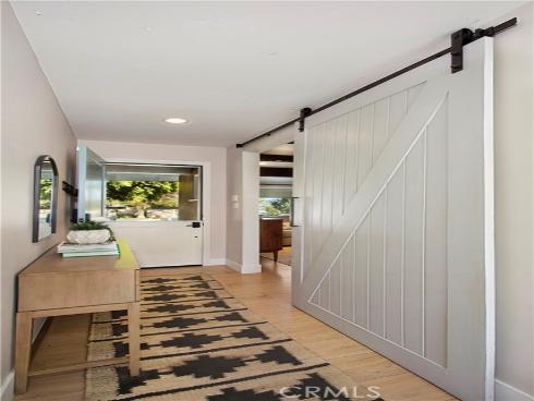 389  Mira Loma  , Costa Mesa, CA