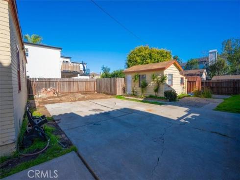 1586  Orange  , Costa Mesa, CA