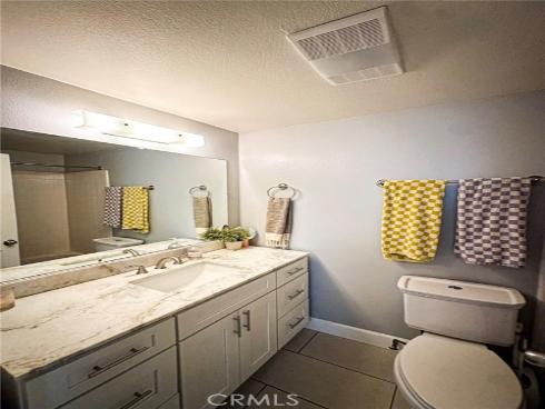 604  Lassen  199  Lane, Costa Mesa, CA