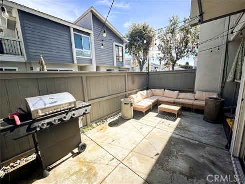 604  Lassen  199  Lane, Costa Mesa, CA