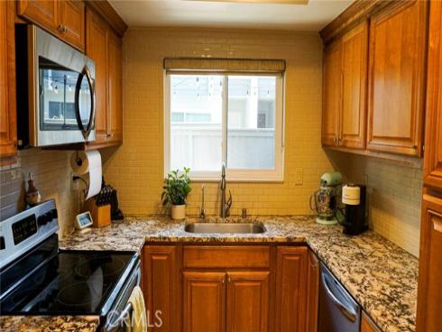 604  Lassen  199  Lane, Costa Mesa, CA