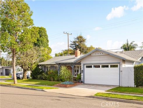 2836  Portola  , Costa Mesa, CA