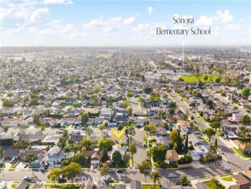 2836  Portola  , Costa Mesa, CA