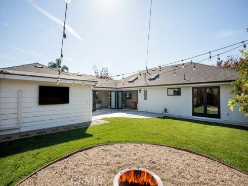 2820 Stromboli , Costa Mesa, CA