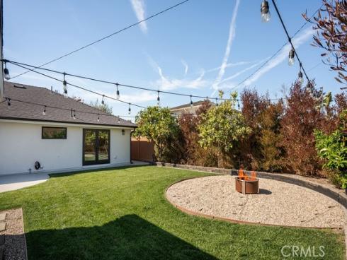 2820 Stromboli , Costa Mesa, CA