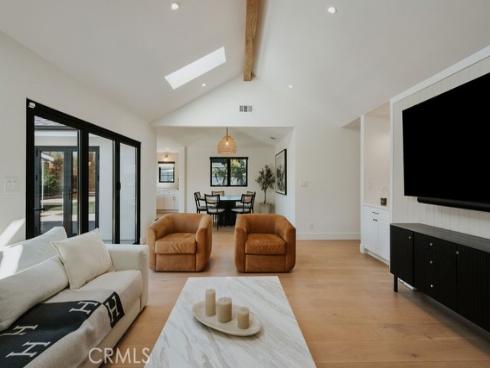 2820 Stromboli , Costa Mesa, CA