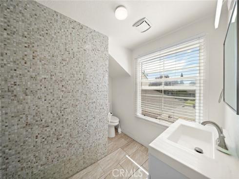 590  Traverse   Drive, Costa Mesa, CA