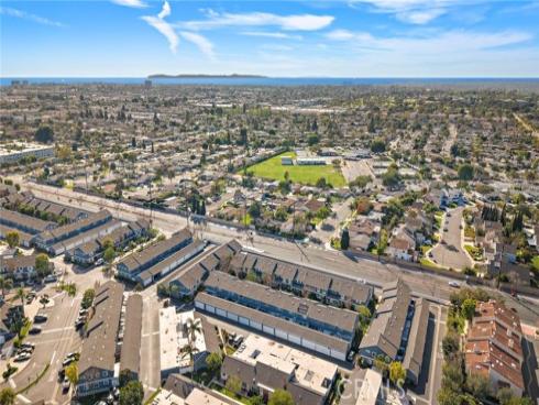 2404 Niagara , Costa Mesa, CA