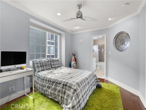 2330  Vanguard  L101  Way, Costa Mesa, CA