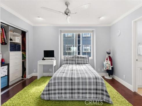 2330  Vanguard  L101  Way, Costa Mesa, CA