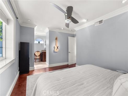 2330  Vanguard  L101  Way, Costa Mesa, CA