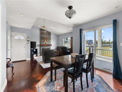 2330  Vanguard  L101  Way, Costa Mesa, CA