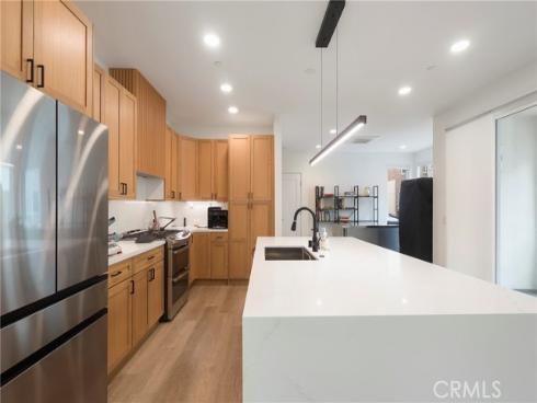 809  Brickyard   Lane, Costa Mesa, CA