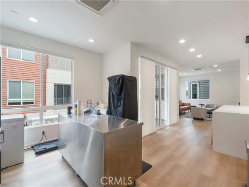 809  Brickyard   Lane, Costa Mesa, CA