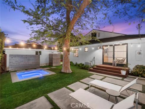 206  Del Mar   Avenue, Costa Mesa, CA