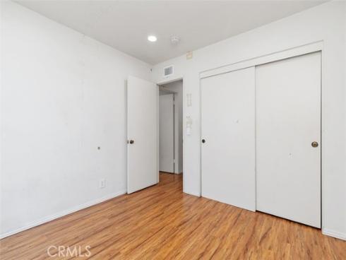 940  Cheyenne  , Costa Mesa, CA