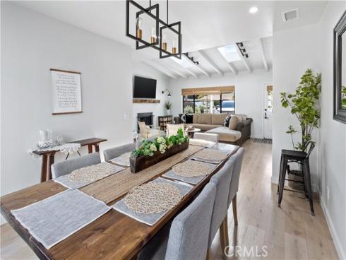 278 Virginia Place, Costa Mesa, CA