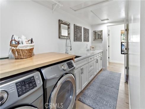 278 Virginia Place, Costa Mesa, CA