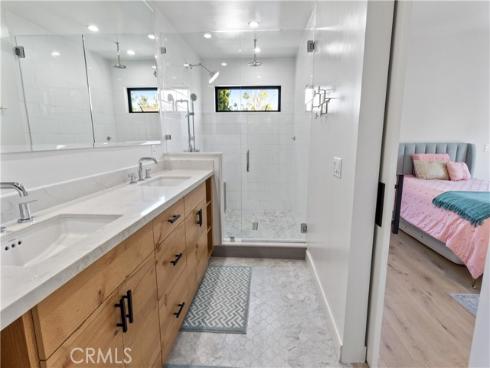 278 Virginia Place, Costa Mesa, CA