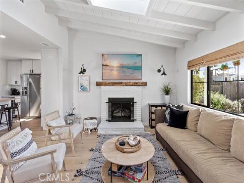 278 Virginia Place, Costa Mesa, CA