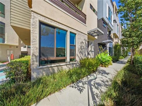 627  Cardiff Reef  , Costa Mesa, CA