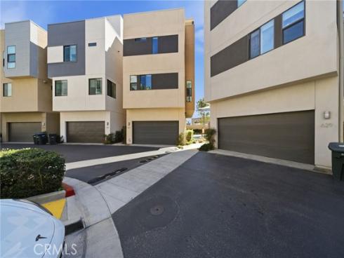 627  Cardiff Reef  , Costa Mesa, CA