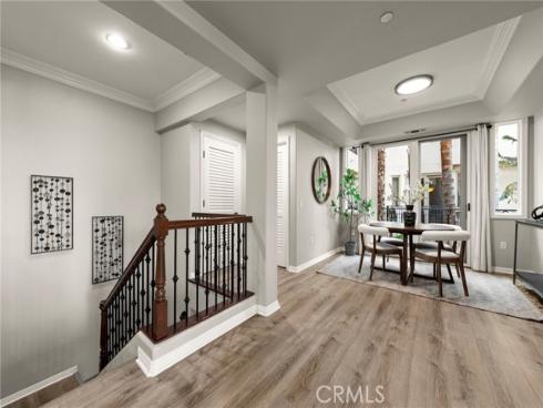 401  Bernard  211  Street, Costa Mesa, CA