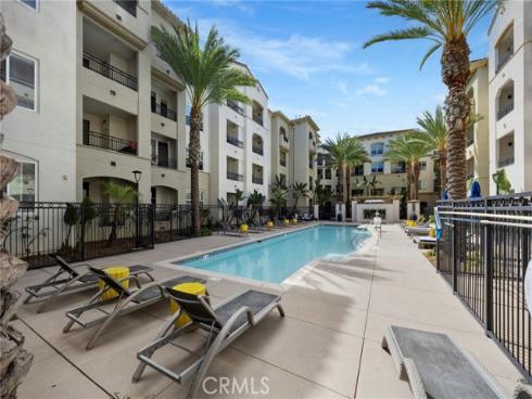 401  Bernard  211  Street, Costa Mesa, CA