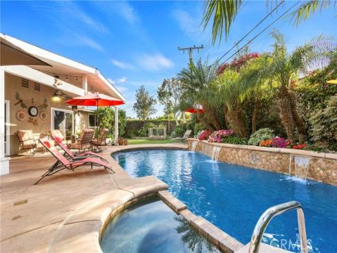 3165  Bermuda   Drive, Costa Mesa, CA