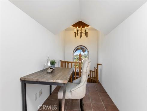 1919  Santa Ana  , Costa Mesa, CA