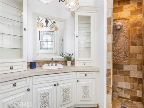 1919  Santa Ana  , Costa Mesa, CA