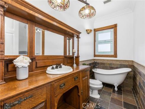 1919  Santa Ana  , Costa Mesa, CA