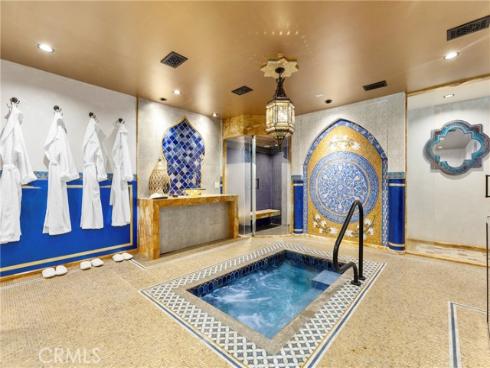 1919  Santa Ana  , Costa Mesa, CA