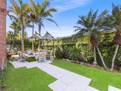 1919  Santa Ana  , Costa Mesa, CA