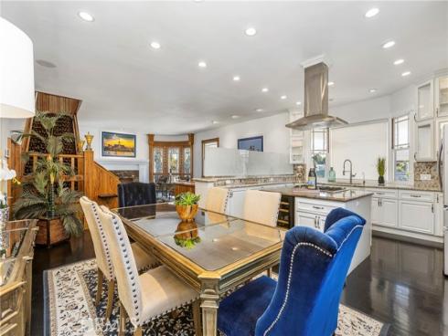 1919  Santa Ana  , Costa Mesa, CA