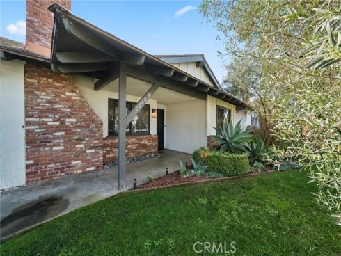 2048  Garden   Lane, Costa Mesa, CA