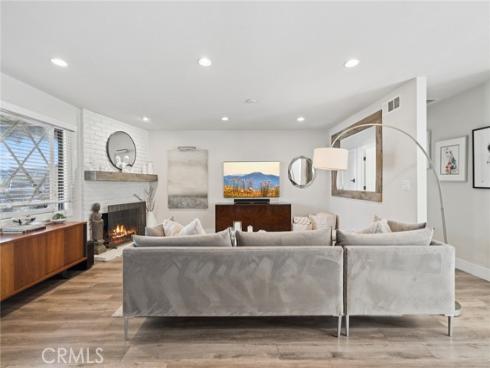 2048  Garden   Lane, Costa Mesa, CA