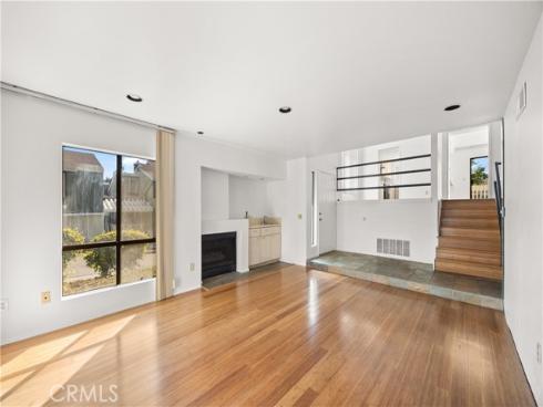 3437  Pinebrook  101  Circle, Costa Mesa, CA