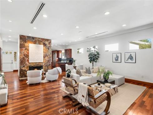 450  Cabrillo  , Costa Mesa, CA