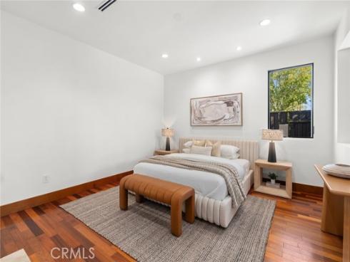 450  Cabrillo  , Costa Mesa, CA
