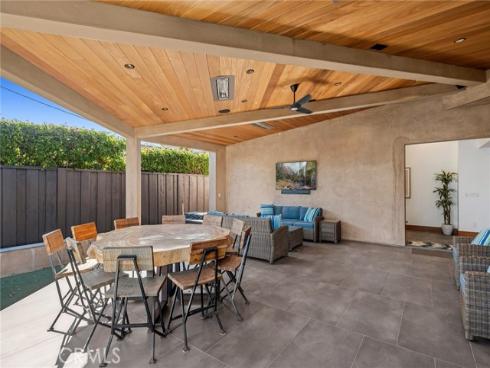 450  Cabrillo  , Costa Mesa, CA