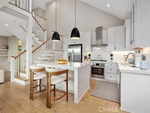 2076  Tablelands Way  , Costa Mesa, CA