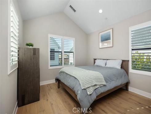 2076  Tablelands Way  , Costa Mesa, CA