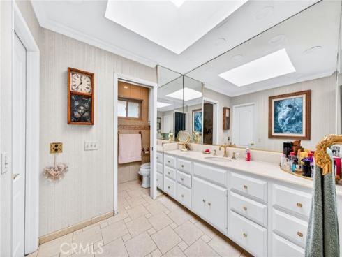 1100  Tulare  , Costa Mesa, CA