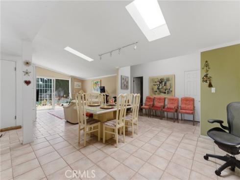 3030  Samoa  , Costa Mesa, CA