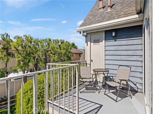 810  Baker  210 , Costa Mesa, CA